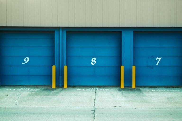 Storage Units: Pros and Cons