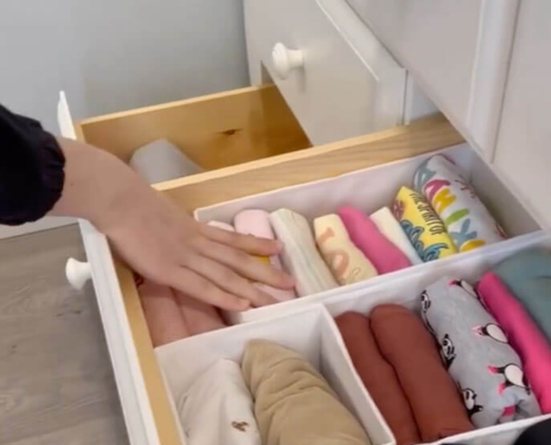 baby-clothes-organized