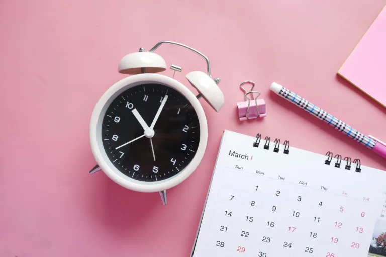 30-Day Decluttering Challenge: Vancouver Edition - Harmony Home Organizing