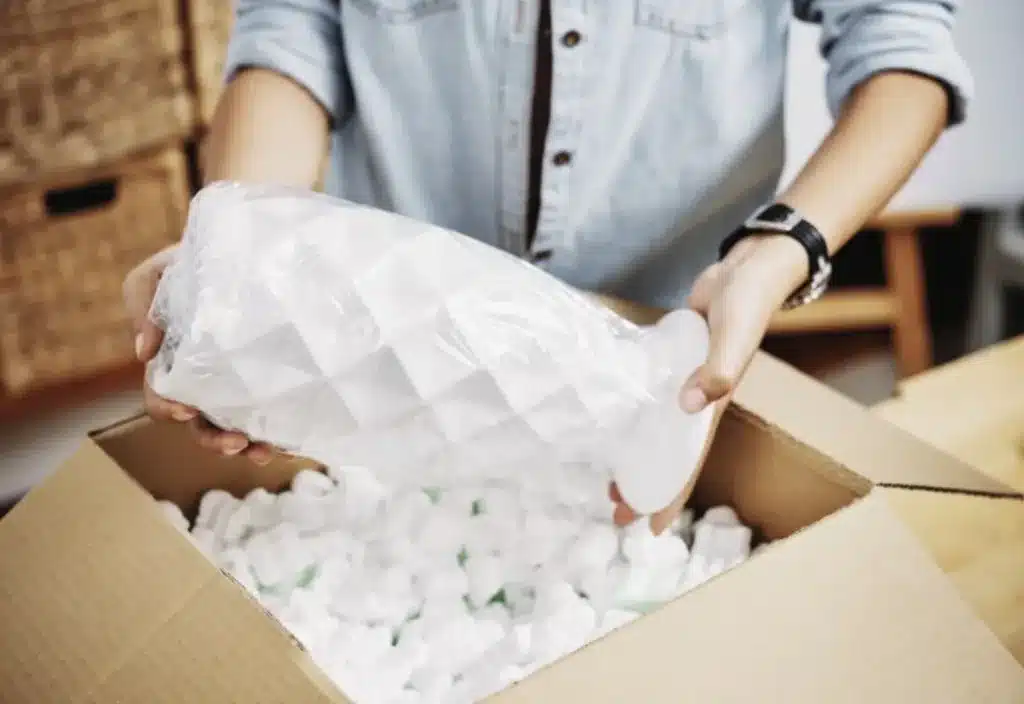 How to Pack Fragile Items Without Stressing Out 16 hot to pack fragileitems