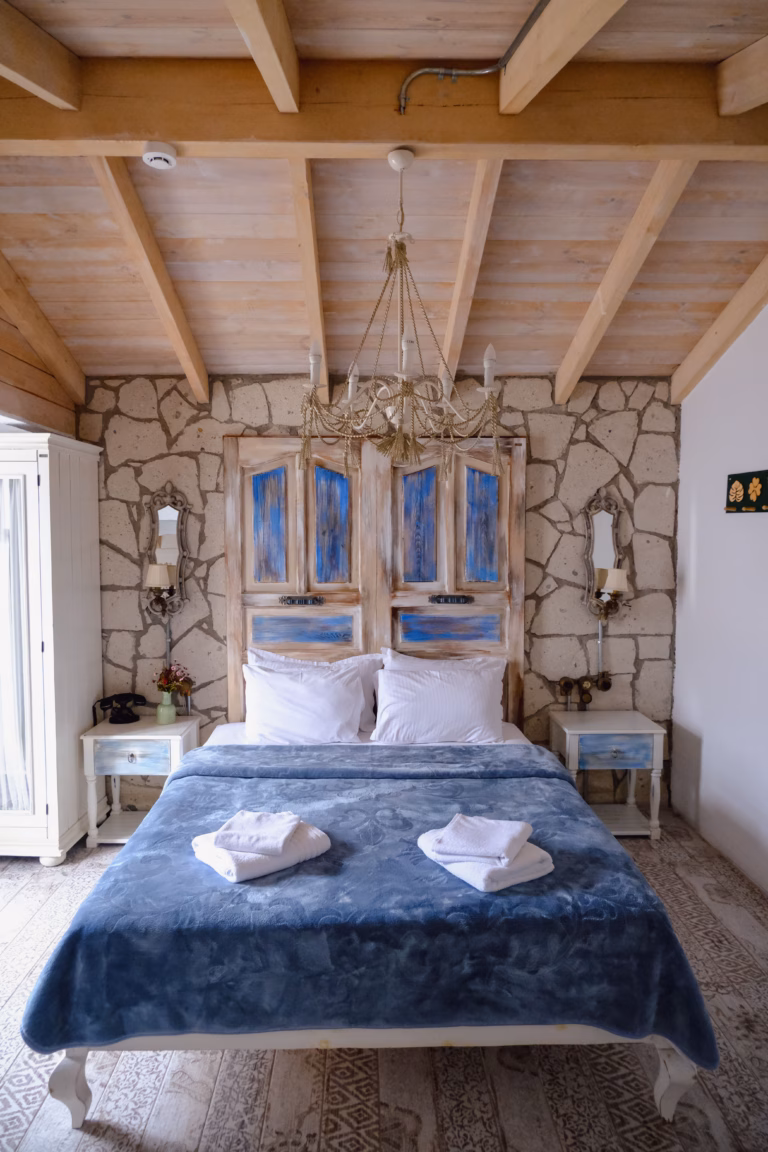 Airbnb-Ready: How to Organize Your Home for Short-Term Rentals in Vancouver and Victoria 1 Airbnb-Ready: How to Organize Your Home for Short-Term Rentals in Vancouver and Victoria - Harmony Home Organizing